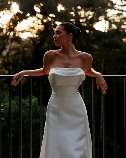 Noiva usando vestido Villa de las Novias