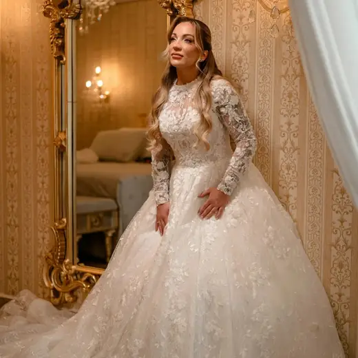 Noiva usando vestido Villa de las Novias